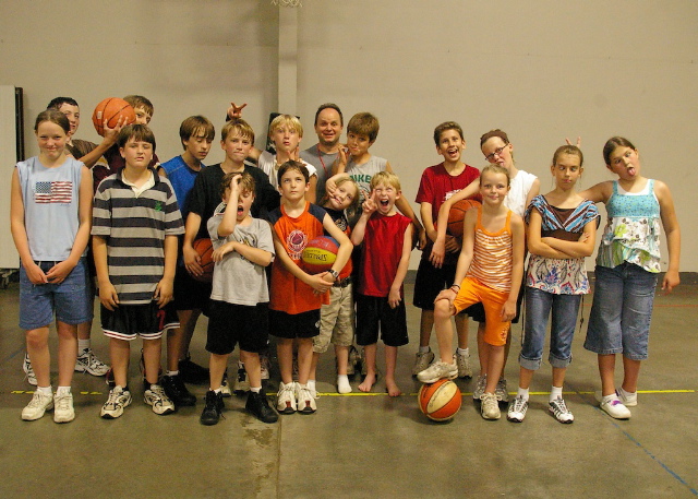 Front Royal Flames homeschool sports offer summer basketball programs